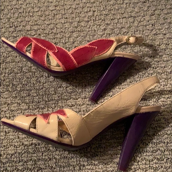 Poetic license floral pink sandal heel - Picture 2 of 5